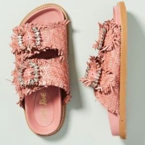 Birkenstock-style Raffia Sandals
